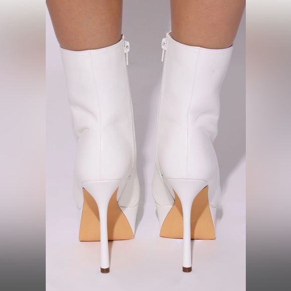 Reign Platform Booties - White - Picture 5 of 5
